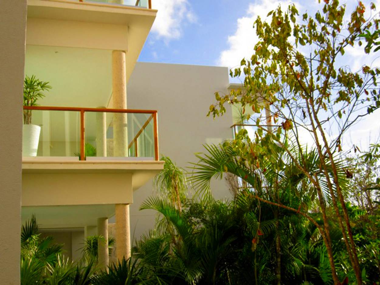 Grand Bliss Building One - Jan 2013