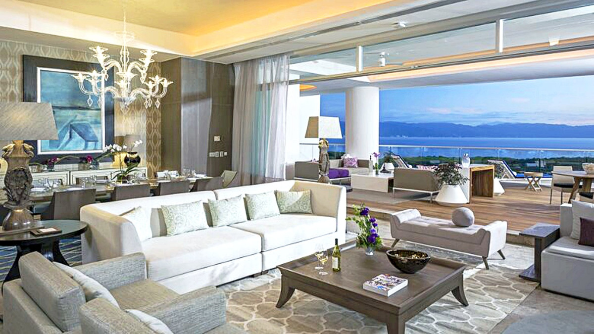 Living area of the 4 Bedroom Residence in Nuevo Nayarit.