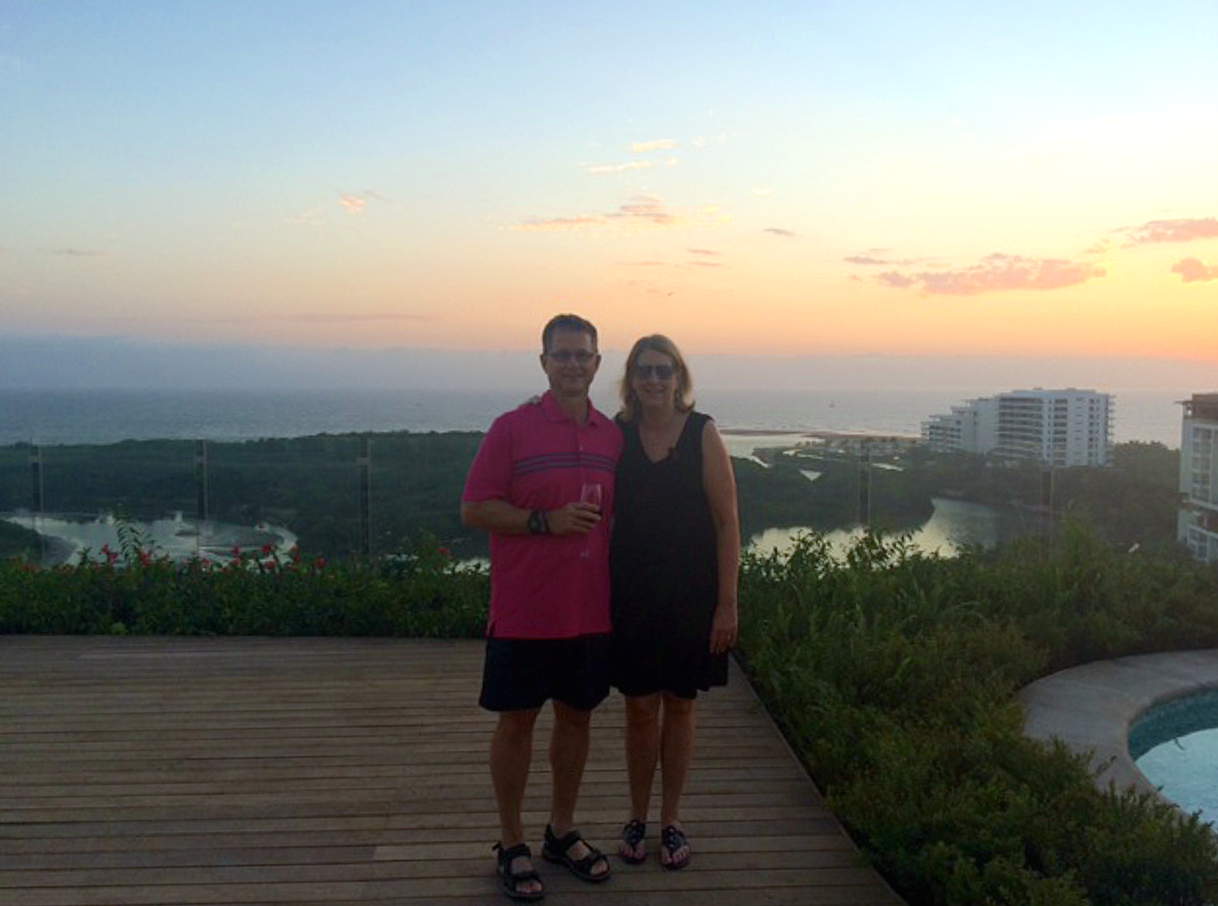 Judy and Steve are enjoying their stay at the Residences at the Grand Luxxe.  Although the rooftop pool is not open yet, they were treated to a preview.  Beautiful sunset, don't you thiink