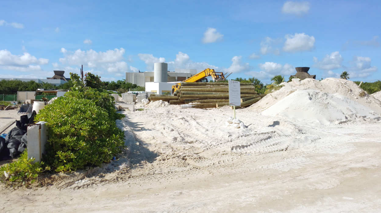 Beach Club in Riviera Maya has been demolished and is under construction - Thank you Jack...Subscriber View - 11/17/16
