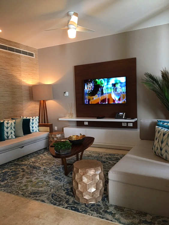 The Luxxe Jungle Suites interior is colorful and airy.  The units are welcoming and comfortable.