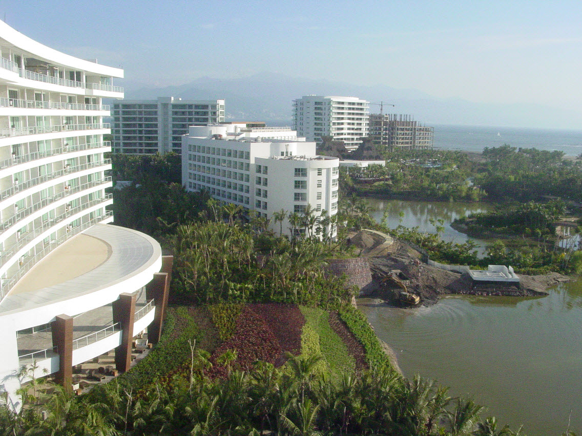 The Grand Bliss on the left, the Mayan Palace in the middle and the Grand Luxxe Towers in the distance, Nuevo Vallarta, near Puerto Vallarta, Mexico.